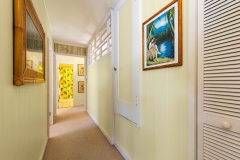 Lanikai-Treehouse-1-2-Bedroom-Hallway
