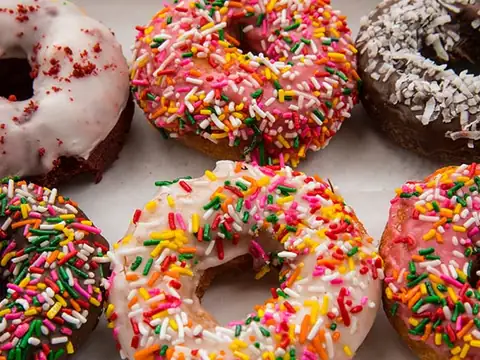 Sprinkle donuts at Donut King in Kailua, Oʻahu