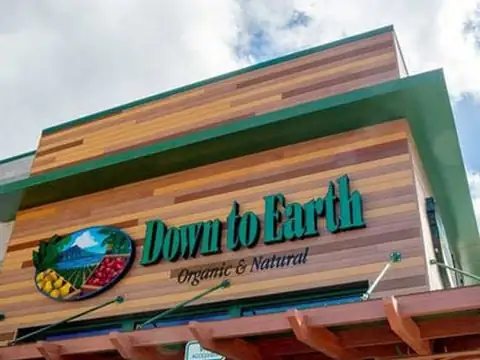 Storefront at Down to Earth – Kailua in Kailua, Oʻahu
