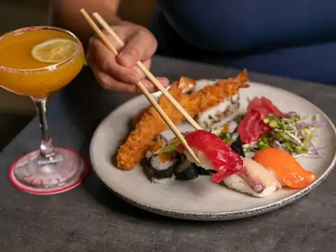 Chef-driven plates and a cocktail at GOEN Dining + Bar in Kailua, Oʻahu