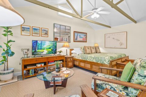 Lanikai Garden Studio