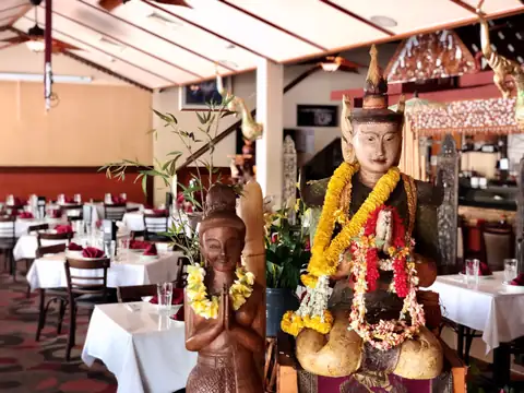 Dining room at Saeng’s Thai Cuisine in Kailua, Oʻahu