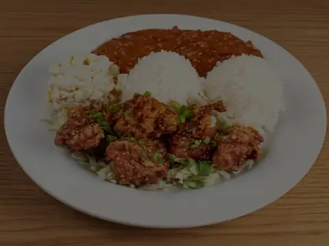 Plate lunch at Zippy’s – Kailua in Kailua, Oʻahu